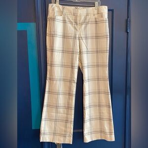 New York & Company 7th Avenue Design Studio white checkered pants